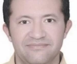 وزير البترول يستقبل جثمان الشهيد حسام صادق عقب وفاته جراء شظية صاروخ بالإمارات