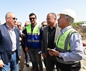 وزير الرى تفقد أعمال إنشاء سحارة أبنهس الجديدة ضمن "مشروع تأهيل المنشآت المائية"، والتي تخدم زمام ١٠ آلاف فدان