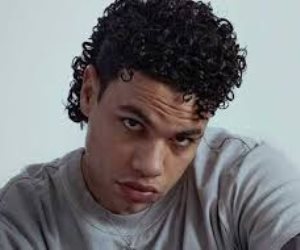 زياد ظاظا يروج للجولة الأوروبية مع ليجى سى على إنستجرام