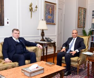 وزير الخارجية يستقبل رئيس البرلمان الاستوني 