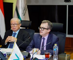 بمشاركة نائب رئيس مجلس الوزراء .. وزير التخطيط والتنمية الاقتصادية يترأس اجتماع مجلس إدارة بنك الاستثمار القومي لمناقشة استمرار جهود إعادة هيكلة