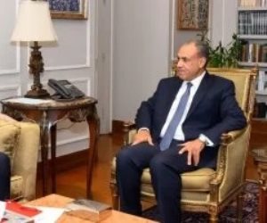 وزير الخارجية يبحث مع الممثل الأوروبى لعملية السلام تطورات الأوضاع بفلسطين
