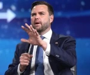 نائب ترامب: الحرب ستنتهى قريبا والإيرانيون سيحددون طبيعة النهاية