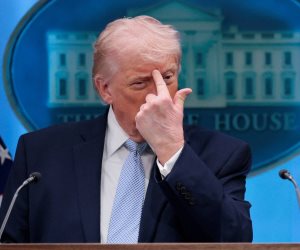 ترقب عالمي قبل مهلة ترامب لإيران وسط مخاوف من تصعيد خطير