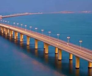 السعودية: تعليق حركة العبور على جسر الملك فهد المؤدى إلى البحرين