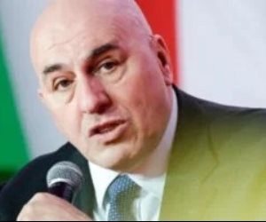 وزير دفاع إيطاليا : رفضنا طلبات أمريكية لعبور أجوائنا بطائرات تحمل أسلحة للاستخدام فى الشرق الأوسط