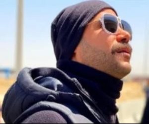 محمد إمام ينشر صورة جديدة من كواليس فيلم صقر وكناريا ويقول : "جاهزين للي بعده" 