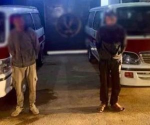 ضبط سائقا «ميكروباص» رفضا تحميل الركاب بأحد المواقف في بني سويف