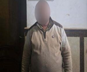 ضبط مدير مخزن غير مرخص بالإسكندرية بحوزته كمية كبيرة من السجائر مجهولة المصدر