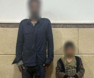 ضبط أب لاعتدائه على نجله وإجباره على التسول بالإسماعيلية