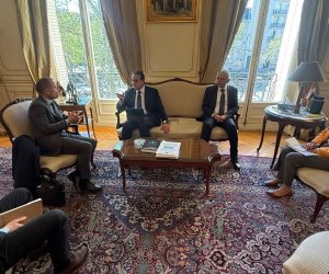 على هامش قمة الصحة الواحدة 2026.. وزير الصحة يبحث تعزيز التعاون الطبي مع مستشفى «أدولف دي روتشيلد» بفرنسا 