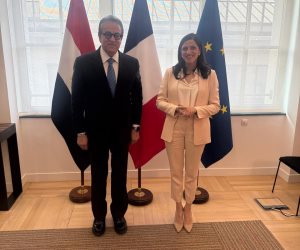  وزير الصحة يلتقي وزيرة الدولة الفرنسية لبحث تعزيز الشراكات وتبادل الخبرات في مفهوم  «الصحة الواحدة»