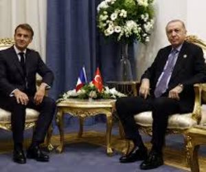 ماكرون وأردوغان يؤكدان ضرورة التوصل لحل دبلوماسي دائم في الشرق الأوسط