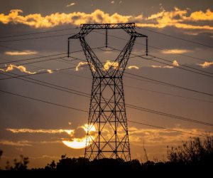 ماذا حققت خطة ترشيد استهلاك الطاقة خلال أسبوع؟.. وزير الكهرباء يوضح  