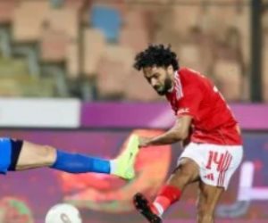الأهلى يفوز على سموحة فى الوقت القاتل ويستعيد الانتصارات بمرحلة حسم الدورى