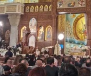 البابا تواضروس يشكر الرئيس السيسى بقداس عيد القيامة بالكاتدرائية المرقسية