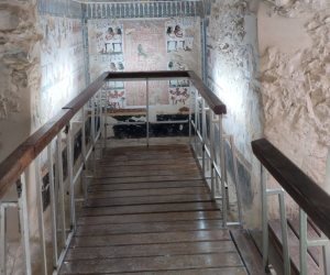 - ترميم وتطوير ثلاث مقابر أثرية بجبانة الخوخة بالبر الغربي في الأقصر.. تمهيدًا لافتتاح مقبرتين منهما خلال الفترة المقبلة