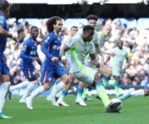 مانشستر سيتي يكتسح تشيلسي ويواصل الضغط على أرسنال في غياب مرموش "فيديو"