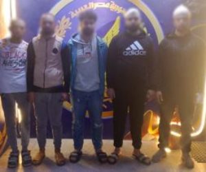 أمن الإسكندرية يضبط طرفى مشاجرة بإستخدام أسلحة بيضاء بسبب معاكسة 