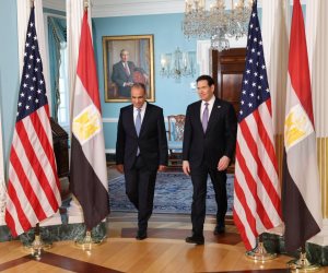 وزير الخارجية يلتقي نظيره الأمريكي بواشنطن لبحث تعزيز الشراكة الاستراتيجية ومستجدات الأوضاع الإقليمية