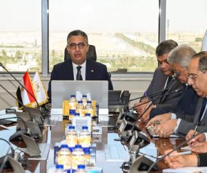  وزير التموين والتجارة الداخلية يترأس أول اجتماع للجنة العليا للمشروع القومي (كاري أون)