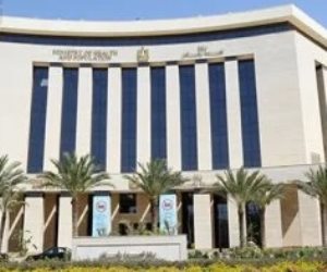 الصحة توجه رسالة للسيدات : 5 أعراض تستدعى الفحص المبكر لسرطان عنق الرحم