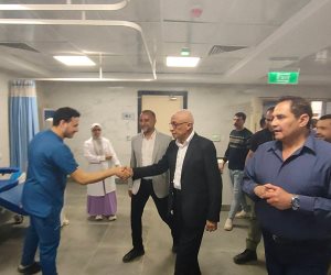 محافظ شمال سيناء يزور مستشفى العريش ويتفقد مبنى الغسيل الكلوي الجديد تمهيدًا لافتتاحه بالعيد القومي (صور)