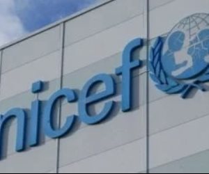 اليونيسيف تعلق أنشطتها في شمال غزة بعد استهداف جيش الاحتلال شاحنات مياه