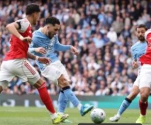 مان سيتي ضد آرسنال.. تعادل مثير 1-1 ينهى الشوط الأول بقمة البريميرليج