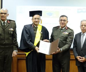 الأكاديمية الطبية العسكرية تنظم مراسم تسليم الشهادات العلمية للأطباء العسكريين والمدنيين