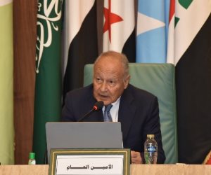 أبو الغيط يبحث مع رئيس "الأعلى للدولة" الليبي سبل دفع التسوية السياسية في أنطاليا... ويبحث مع مفوض الأمم المتحدة أزمة اللاجئين 