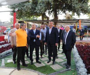 وزير الزراعة يوجه بتوفير كافة سبل الراحة لزوار معرض زهور الربيع ويدعو الأسر المصرية لزيارته