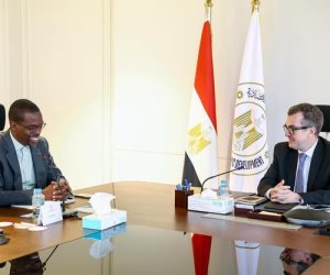 وزير التخطيط يبحث مع ممثلي البنك الإفريقي للتنمية سبل تعزيز التعاون لدفع مجالات التنمية الاقتصادية