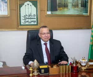 نقيب الأشراف يهنئ الشيخ أيمن عبدالغني لتكليفه بتسيير أعمال وكيل الأزهر