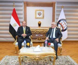 النائب العام يستقبل رئيس جامعة المنصورة ووفدًا من قياداتها وطلابها في ختام البرنامج التدريبي للتعريف بدور النيابة العامة