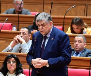 رئيس النواب يهنئ الدكتور أشرف حاتم بمناسبة انتخابه عضوًا باللجنة المعنية بالصحة بالاتحاد البرلماني الدولي