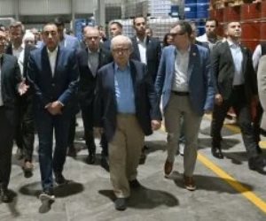 مدبولى يفتتح مصنع "جرين ريسايكل" لإعادة تدوير البلاستيك بمنطقة السخنة الصناعية باستثمارات 5 ملايين دولار..