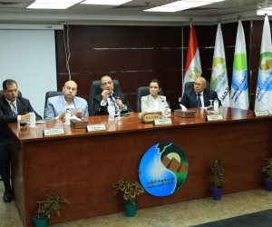 محافظ الجيزة: العشوائيات تضغط على شبكات المياه ونحتاج زيادة 700 ألف م³ يوميًا