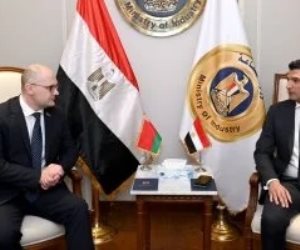 وزير الصناعة:الاستفادة من خبرات بيلاروسيا فى صناعة الجرارات ومعدات الزراعة