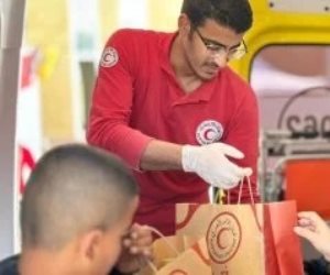 مصر تمد غزة بـ 5480 طن مساعدات غذائية.. وتستقبل دفعة جديدة من المصابين