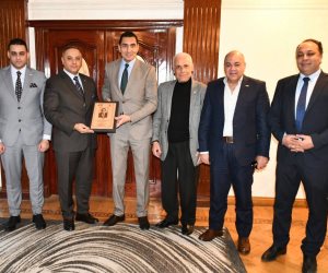 وزير الشباب والرياضة يعقد اجتماعًا مع مجلس إدارة اتحاد التايكوندو لمناقشة خطة المرحلة المقبلة