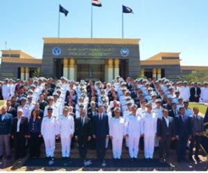 لإطلاعهم على أحدث التدريبات .. الداخلية تُنظم الملتقى الثالث لبرنامج المعايشة بين طلبة كلية الشرطة وطلبة الجامعات (فيديو)