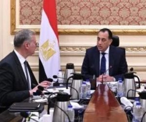 مدبولى يتابع الاستعدادات للصيف وخطط تأمين الوقود اللازم لقطاع الكهرباء