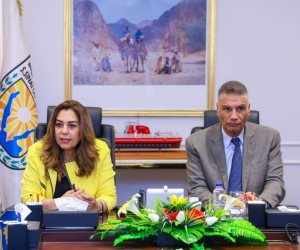 وزيرة التنمية المحلية والبيئة ومحافظ جنوب سيناء يستعرضان الموقف التنفيذي لمشروع شرم الشيخ مدينة خضراء "جرين شرم"
