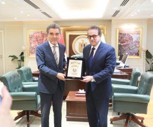 وزير الصحة يستقبل رئيس جامعة هيروشيما اليابانية لبحث تعزيز التعاون في التعليم الطبي