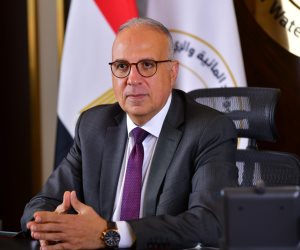 الري يتابع موقف تشغيل مجموعة قناطر ديروط الجديدة وإنشاء منظومة لمراقبة التصرفات والمناسيب لإدارة المياه بمنطقة مصر