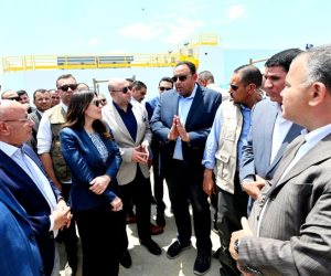 وزيرة الإسكان ومحافظ الفيوم يتفقدان توسعات محطة مياه العزب الجديدة لتعزيز خدمات مياه الشرب