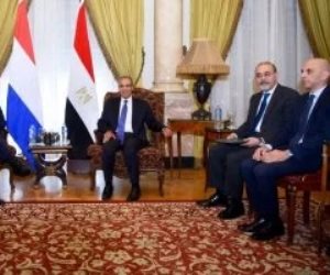 وزير الخارجية يستقبل وزير التجارة والتعاون الإنمائي الهولندى