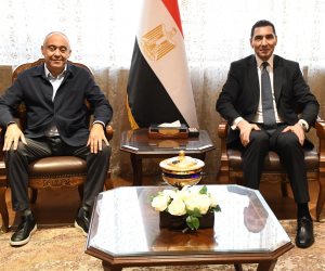 وزير الشباب والرياضة يلتقي رئيس الشركة المتحدة للرياضة لبحث أوجه التعاون المشترك 