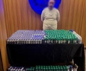 ضبط شخصين لقيامهما بالإتجار بالأدوية الطبية والمكملات الغذائية "بدون ترخيص" بالقاهرة